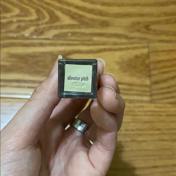 [Add-on] Stila lip gloss - Elevator Pitch - Picture 4 of 4